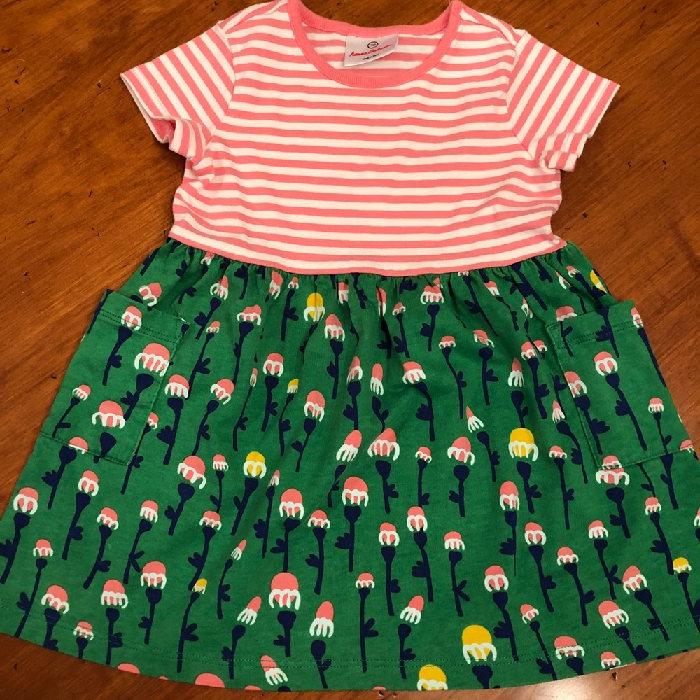 Hanna Andersson Pocket Playdress (90 cm / 3T)